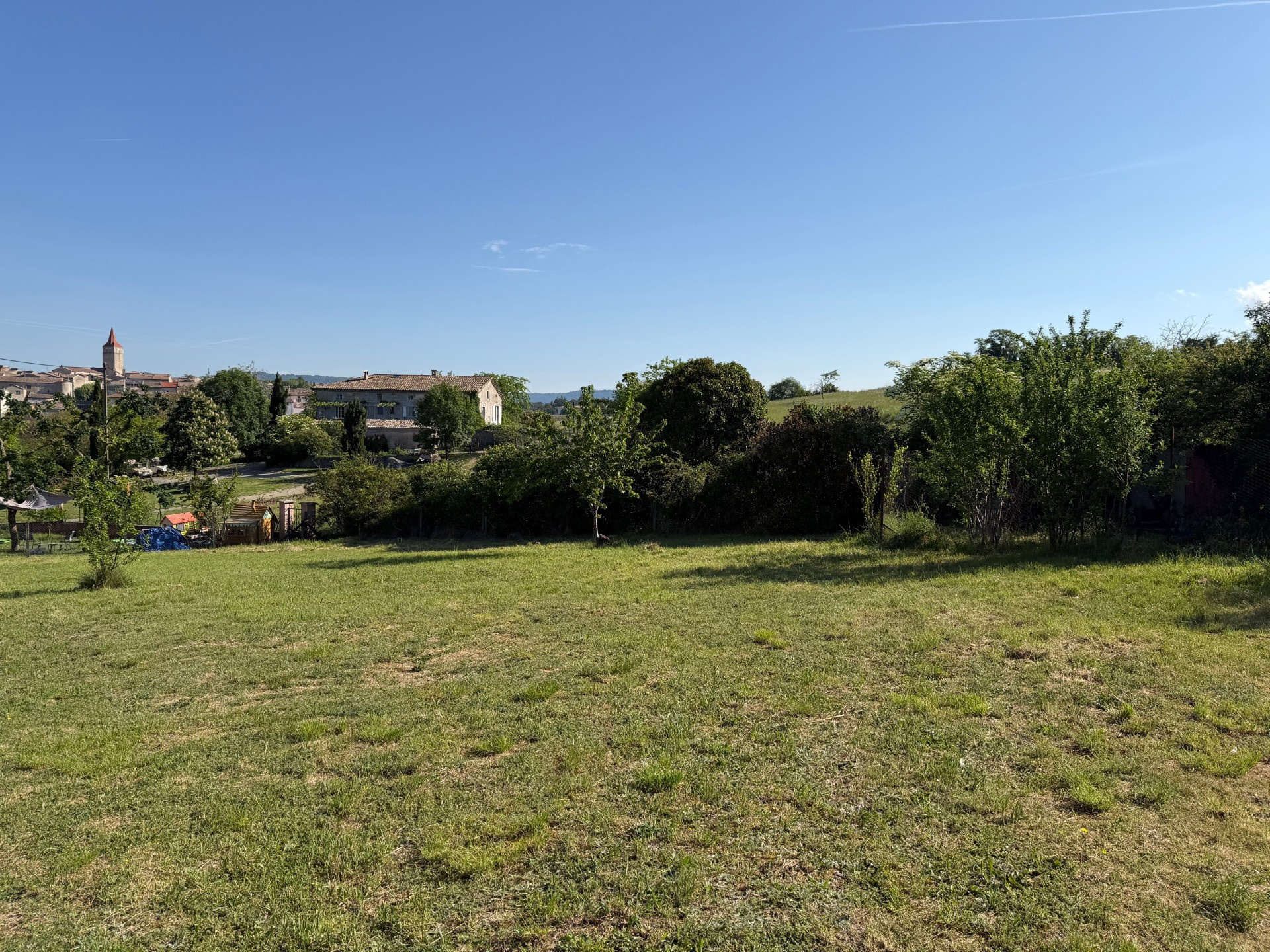 Terrain Villeneuve-de-Berg 117000€