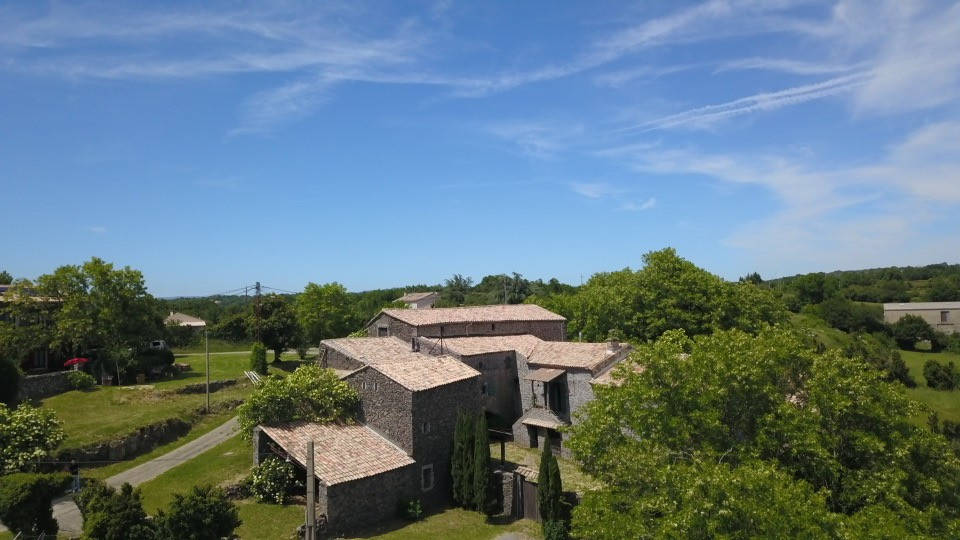Ferme Saint-Jean-le-Centenier 370000€