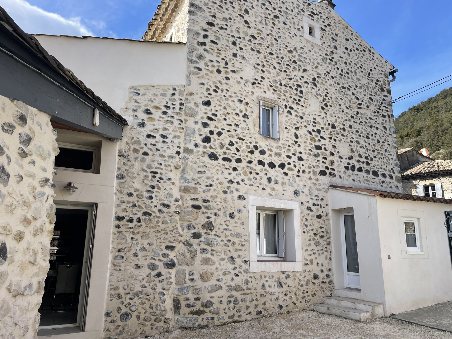 Maison Viviers 225000€