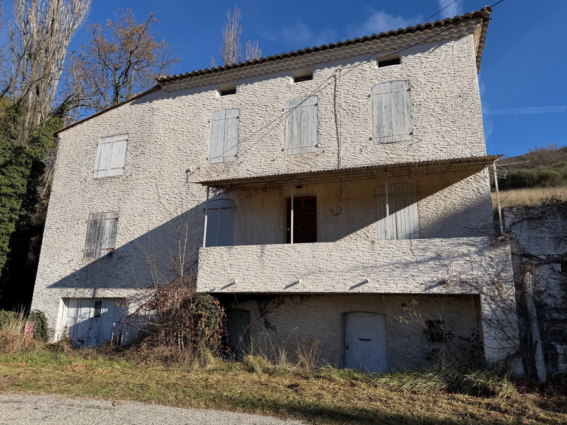 Maison Sceautres 150000€
